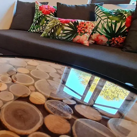 Carlana House * 帕雷迪什迪科拉